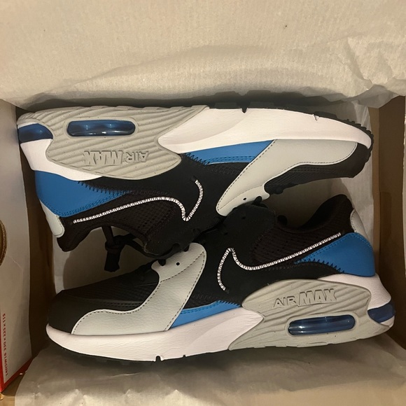 New In Box- Men’s Nike Air Max Excee - Picture 9 of 9